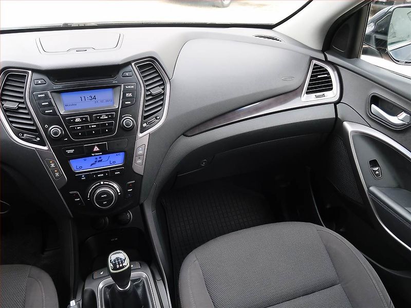 Hyundai Santa Fe (2013) 2.2 CRDi, 4X4, Tempomat - fotka 8 z 17