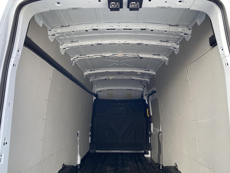 Ford Transit (2024) 2.0TDCi, 350 L4, NAJ.97TIS.KM - fotka 40 z 54