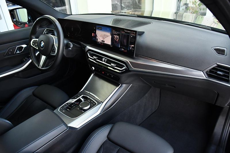 BMW Řada 3 320d M-SPORT xD TAŽNÉ ČR  - fotka 22 z 51