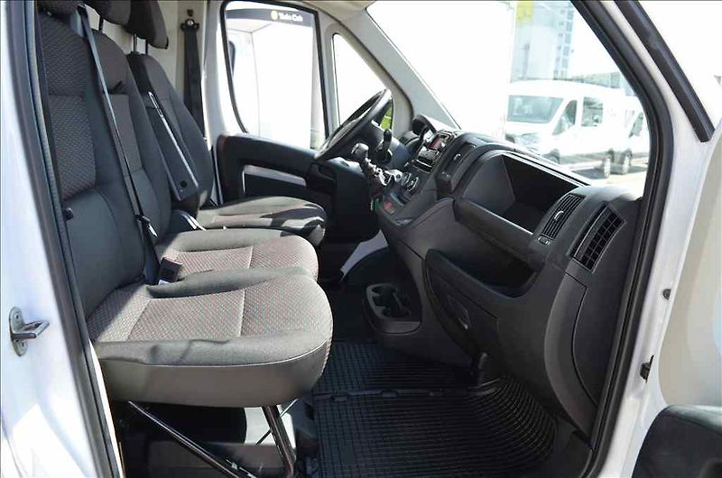 Opel Movano (2023) 2,2 CDTI - fotka 13 z 14