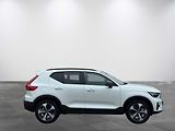 Volvo XC40 (2026) B3 FWD PLUS DARK,HARMAN KARDON - náhled 6
