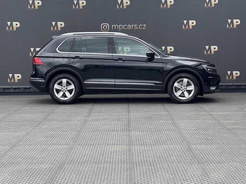 Volkswagen Tiguan (2016) 2.0TSi DSG 4M, Highline, 1.Maj - fotka 4 z 55