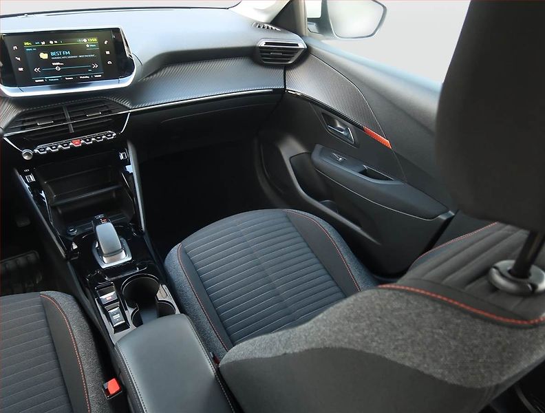Peugeot 208 (2020) Active 50 kWh, Automat, Navi - fotka 8 z 20
