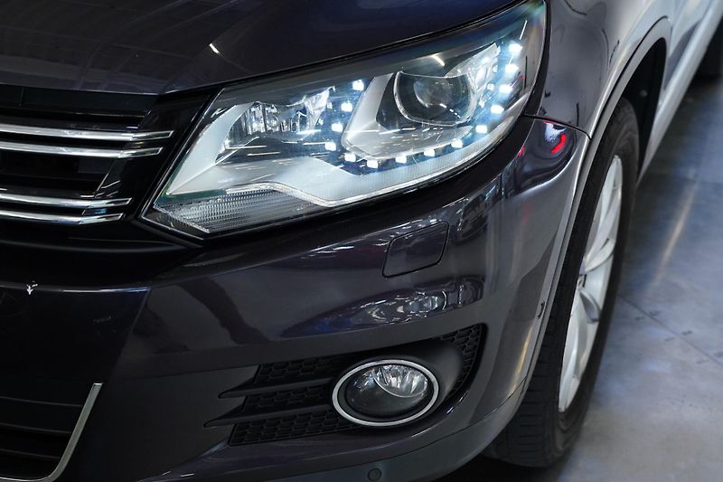 Volkswagen Tiguan - fotka 9 z 27