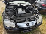 Mercedes-Benz Třídy C (2001) 2.0 95kw - náhled 14