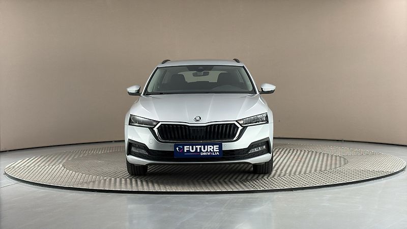 Škoda Octavia 2.0 TDI Ambition Combi - fotka 3 z 23