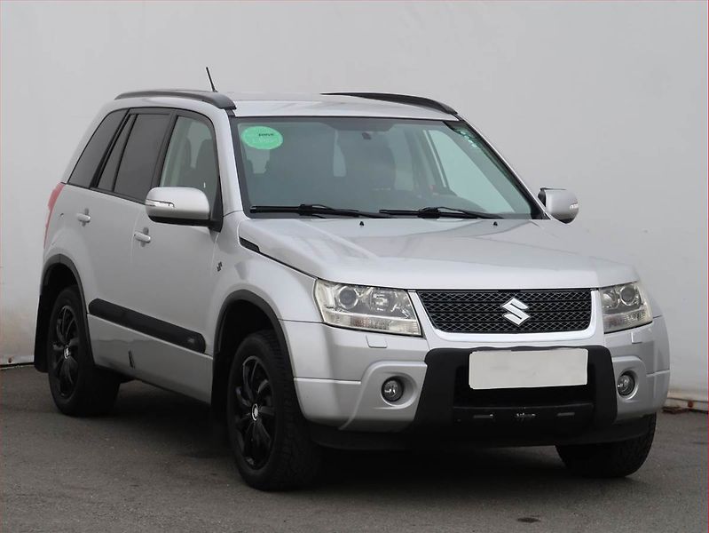 Suzuki Grand Vitara (2012) 2.4 VVT, LPG, 4X4, Serv.kniha - fotka 1 z 17