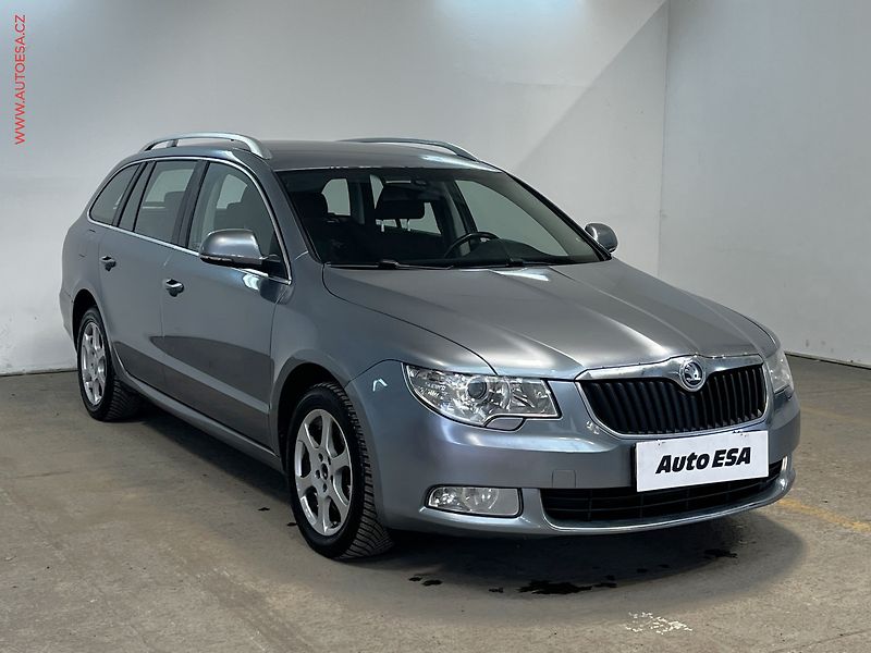 Škoda Superb (2010) 2.0 TDi, STK3/28 - fotografie inzerátu