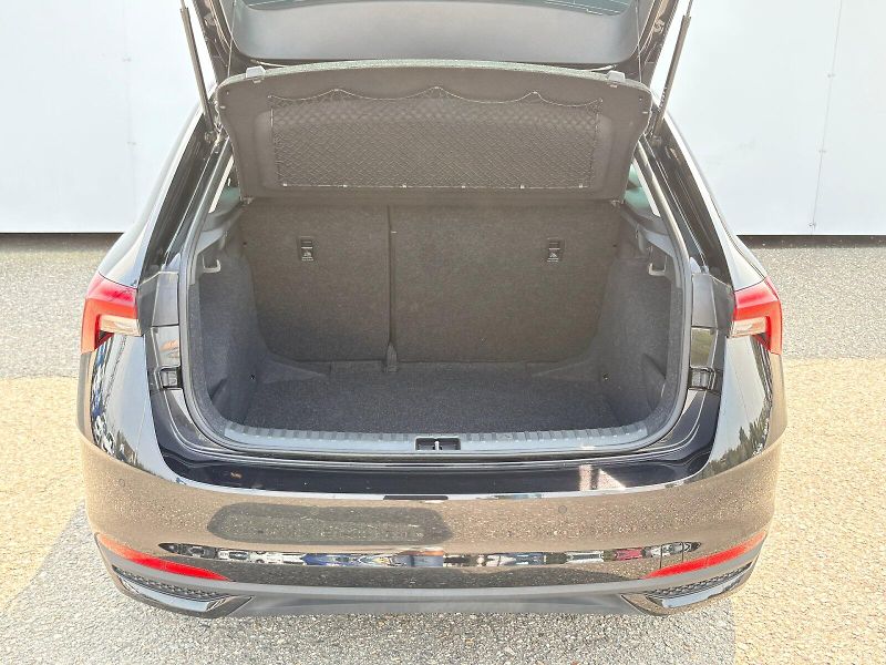 Škoda Scala (2025) DSG 1.0 TSI / 85 kW / TOP SELE - fotka 25 z 31
