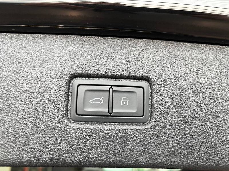 Audi Q7 (2025) 60 TFSI e quattro (360kW/490k) - fotka 21 z 26