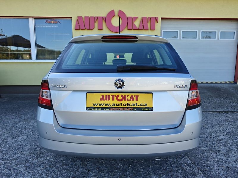 Škoda Fabia (2016) 1.2 TSi 66kw/ Tempomat/1.MAJ - fotka 4 z 29