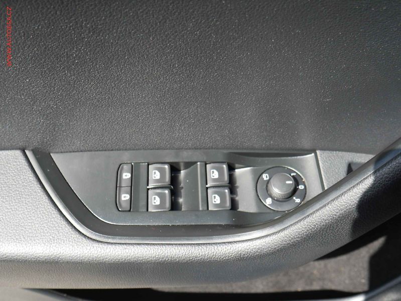 Škoda Superb (2019) 2.0TDi, DSG, webasto - fotka 11 z 24