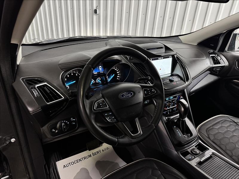 Ford Kuga 1.5EB 129kW AWD VIGNALE 2XALU - fotka 15 z 45