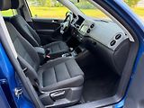 Volkswagen Tiguan 2,0 TDI 4x4 / Sport / servis.k - náhled 18