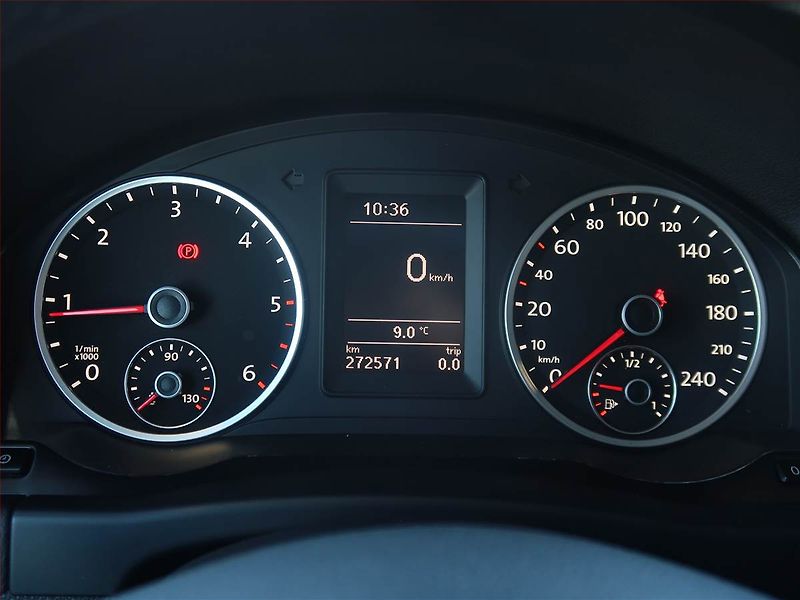 Volkswagen Tiguan (2015) 2.0 TDI, ČR,1.maj, Tempomat - fotka 11 z 17
