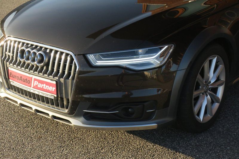 Audi A6 Allroad 3.0TDI 200kW Quat. Stronic ČR - fotka 9 z 50