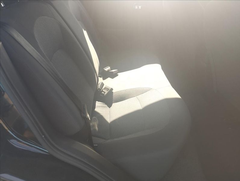 Nissan Qashqai 1,6 84KW - fotka 10 z 16