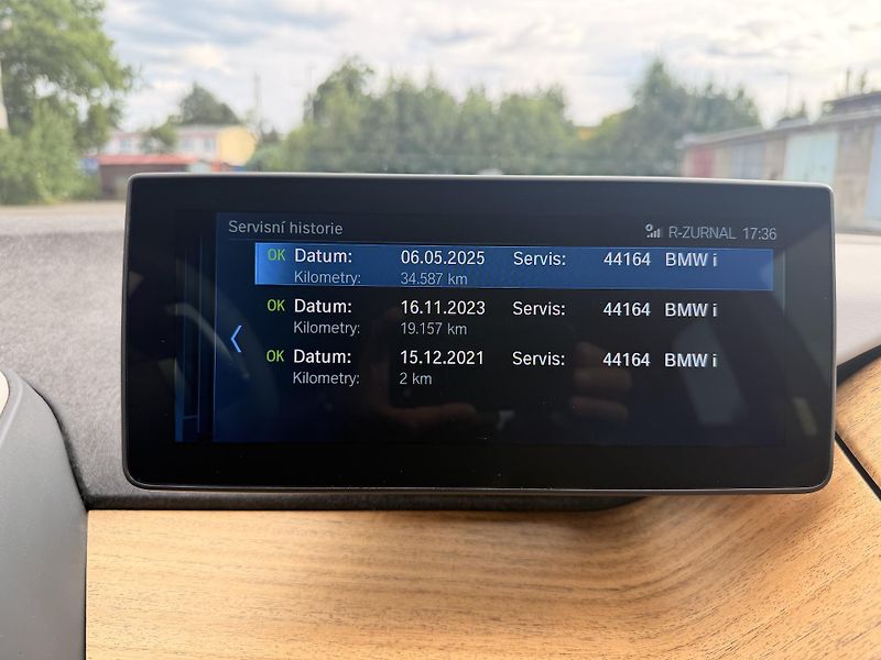 BMW i3 (2021) 120 Ah • 2021 • TOP výbava  - fotka 23 z 31