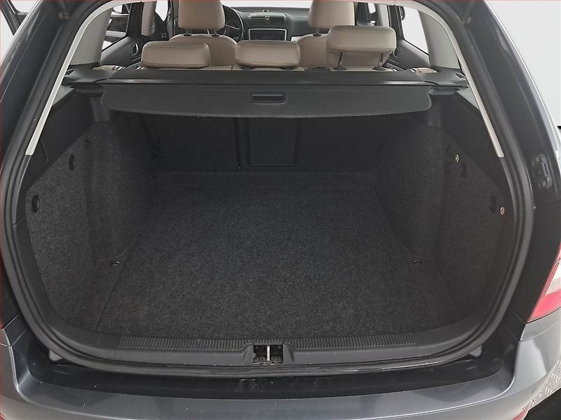 Škoda Octavia (2010) 1.6 TDI, dobrý stav - fotka 13 z 15