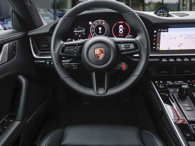 Porsche 911 Carrera 4S Lift Chrono BOSE - fotka 13 z 21