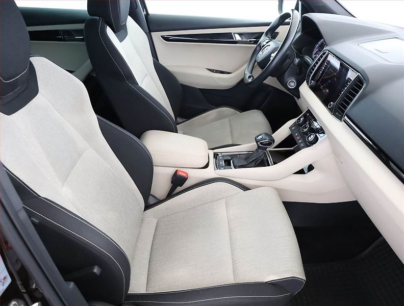 Škoda Karoq (2020) Style 1.6 TDI - fotka 7 z 20