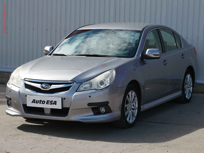Subaru Legacy (2011) 2.5i 4x4, 1.maj,ČR, AT - fotka 3 z 17