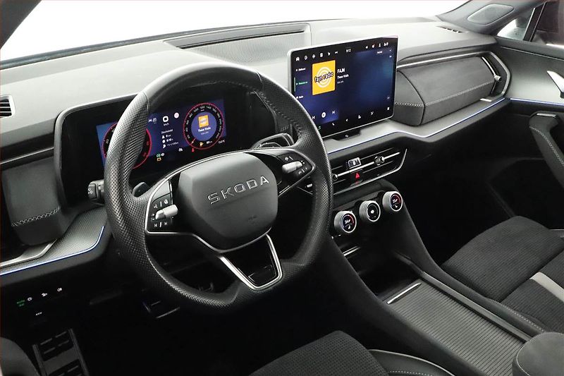 Škoda Kodiaq (2025) 2.0 TDI, Sportline, Navigace - fotka 26 z 27