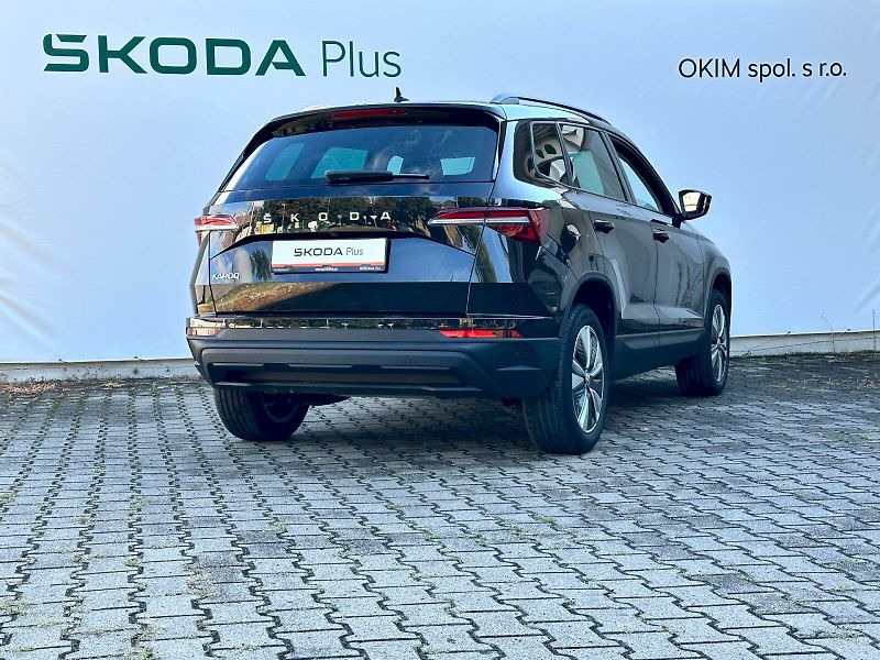 Škoda Karoq (2026) 2.0 TDI 85kW Ambition DSG - fotka 2 z 24