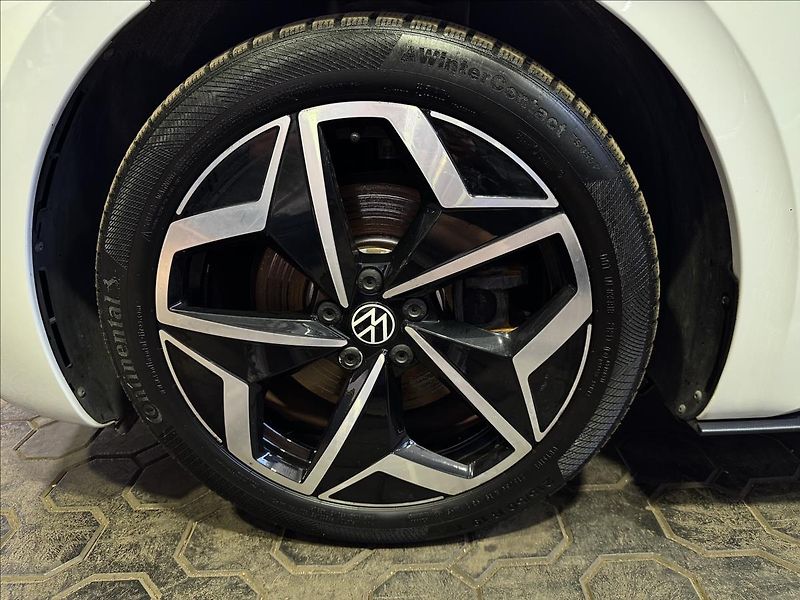 Volkswagen ID.3 150kW 1ST PLUS PRO PERF. - fotka 39 z 41