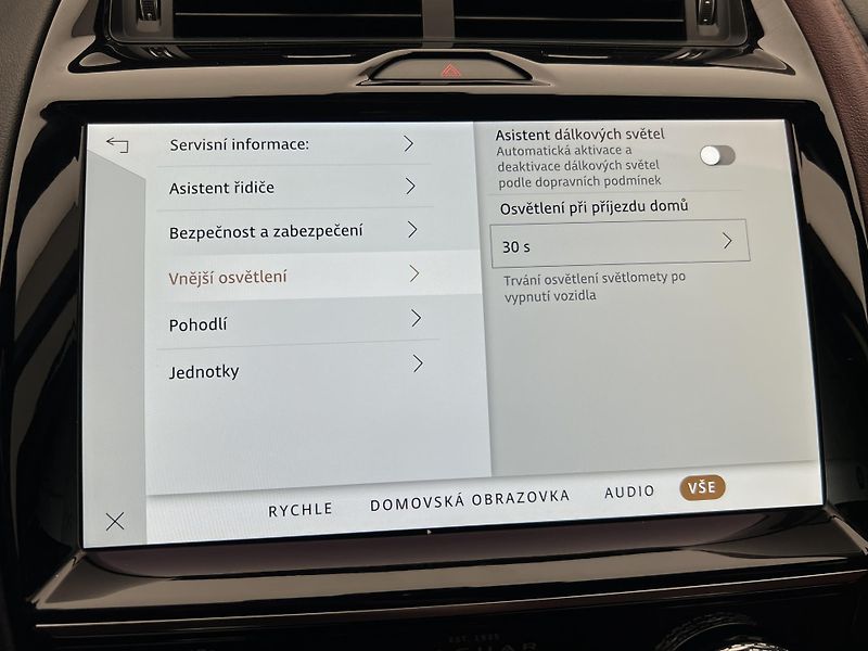 Jaguar E-Pace P200 S AWD AUT CZ - fotka 41 z 46