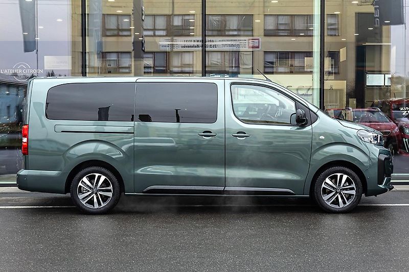 Citroën SpaceTourer (2026) 2,2 SHINE XL 180k+WEBASTO - fotka 4 z 18