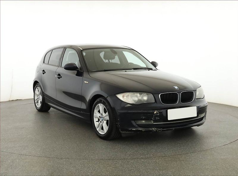 BMW Řada 1 (2008) 118d, po STK, plně pojízdný - fotografie inzerátu