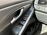 Hyundai i30 1-0 T-GDI 88kW Trikolor - náhled 13
