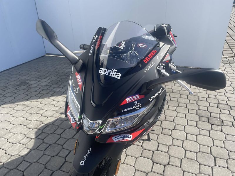 Aprilia (2026) RS 125 GP Replica EU5+ - fotka 8 z 12