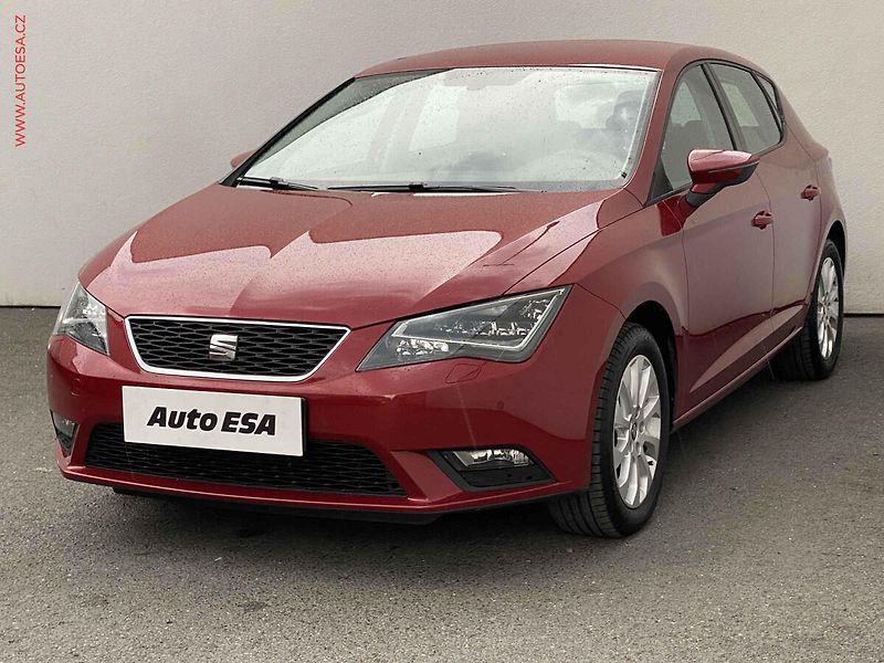 Seat Leon (2014) 1.2 TSi, Style, LED, navi - fotka 3 z 17