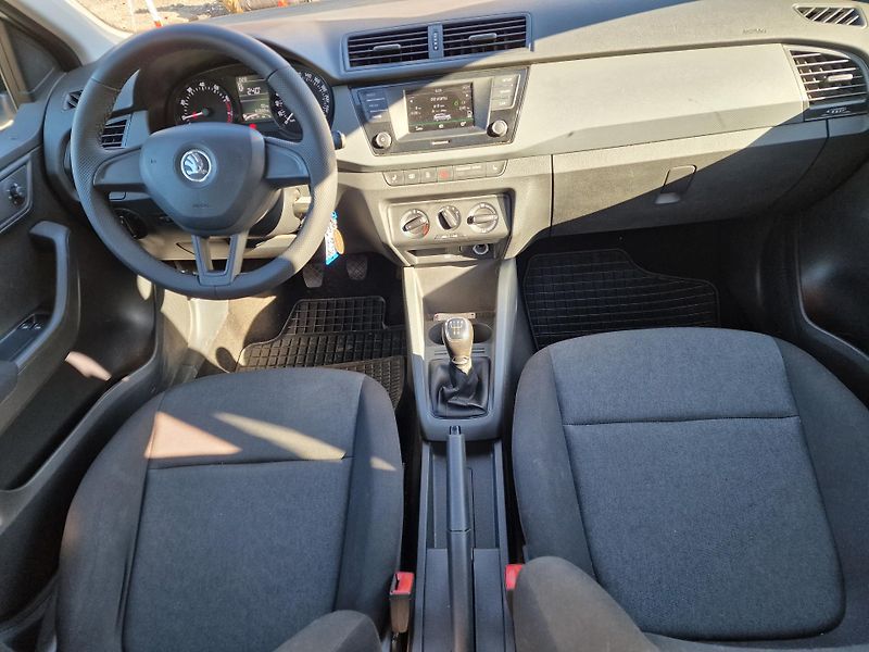 Škoda Fabia 1,2TSI 66KW RED&GREY  - fotka 11 z 19