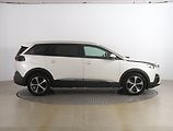 Peugeot 5008 (2018) Allure 1.6 THP, Automat - náhled 6