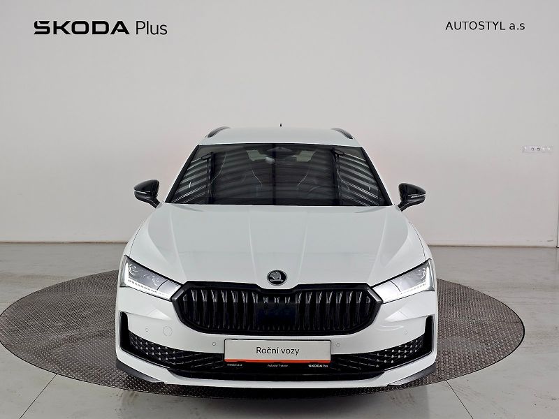 Škoda Superb (2025) 2.0TSi 195kW 4X4 SPORTLINE WEB - fotka 4 z 39