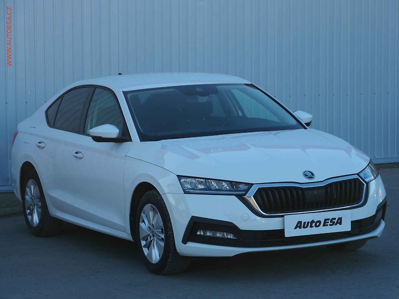 Škoda Octavia (2021) 1.5 TSi, 2.maj,ČR, Ambition - fotografie inzerátu
