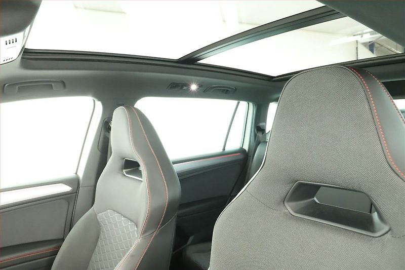 Seat Tarraco (2024) 2.0 TSI 4Drive - fotka 13 z 21