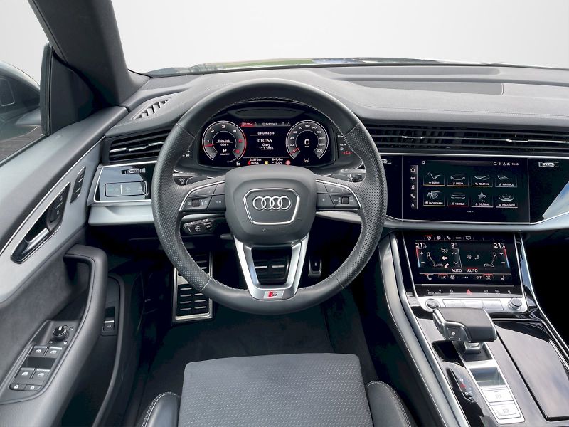 Audi Q8 (2023) 50 TDI 210 kW S-line Quattro T - fotka 6 z 35