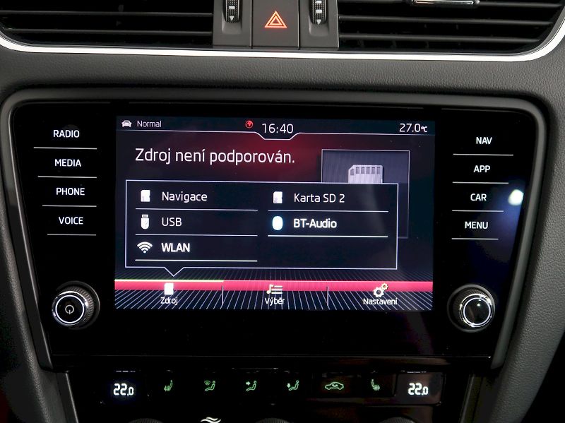 Škoda Octavia (2019) RS 2.0TSI 180KW DSG NAVI - fotka 25 z 39