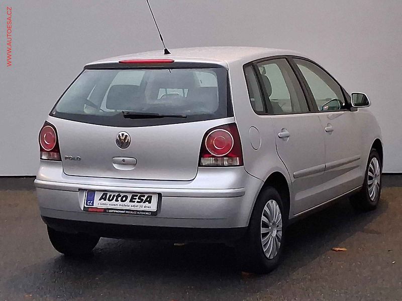 Volkswagen Polo (2006) 1.2i, ČR, STK5/28 - fotka 4 z 14