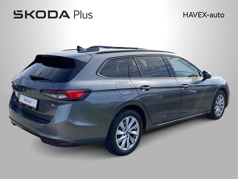 Škoda Superb (2025) Combi 1.5 TSI DSG Selection - fotka 2 z 39
