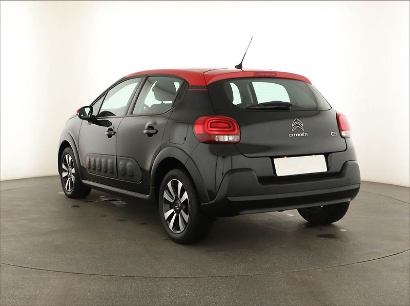 Citroën C3 (2018) 1.2 PureTech, Serv.kniha, Navi - fotka 4 z 15