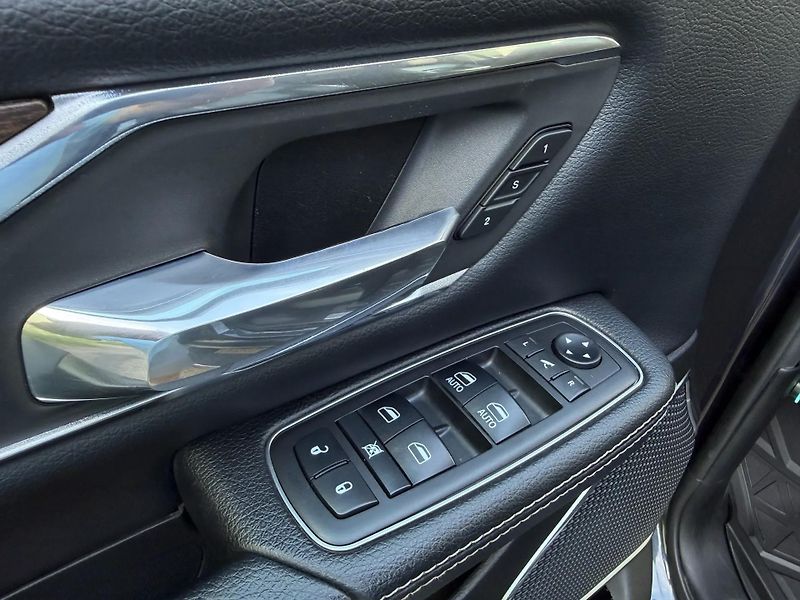 Dodge RAM (2019) +LPG+DPH+LARAMIE+ROUGH COUNTRY - fotka 18 z 23