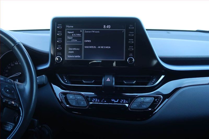 Toyota C-HR (2019) Comfort 1.2 Turbo, Tempomat - fotka 12 z 22