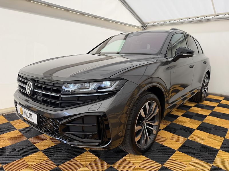 Volkswagen Touareg 3.0Tdi*210kw*DPH*Final Edition - fotka 2 z 49