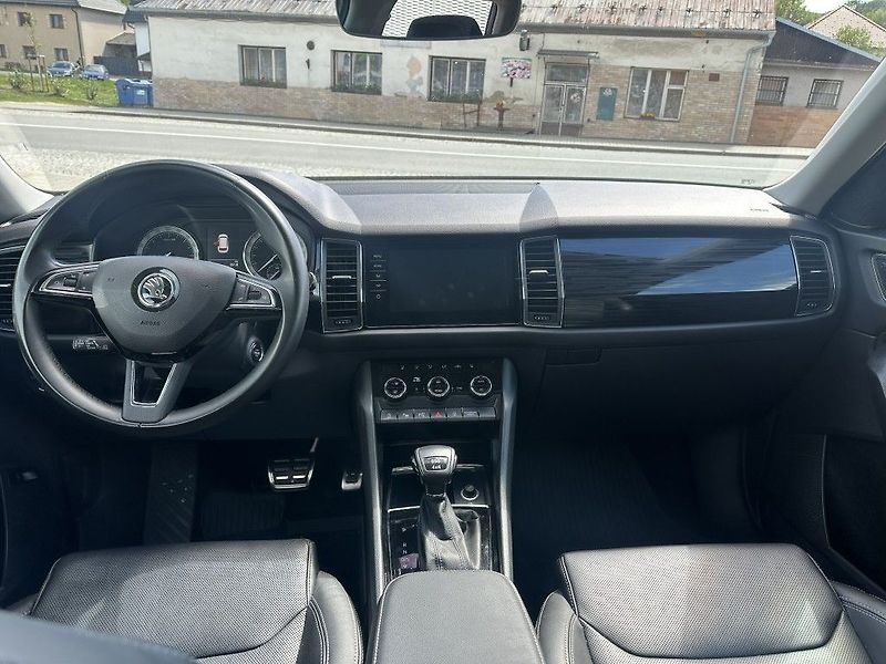 Škoda Kodiaq 2.0 TDi 140kW Style 4x4x DSG - fotka 10 z 28