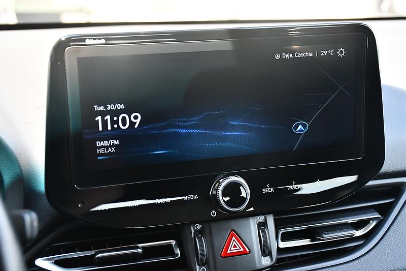 Hyundai i30 1.0TGi DCT STYLE ČR 1M - fotka 31 z 49
